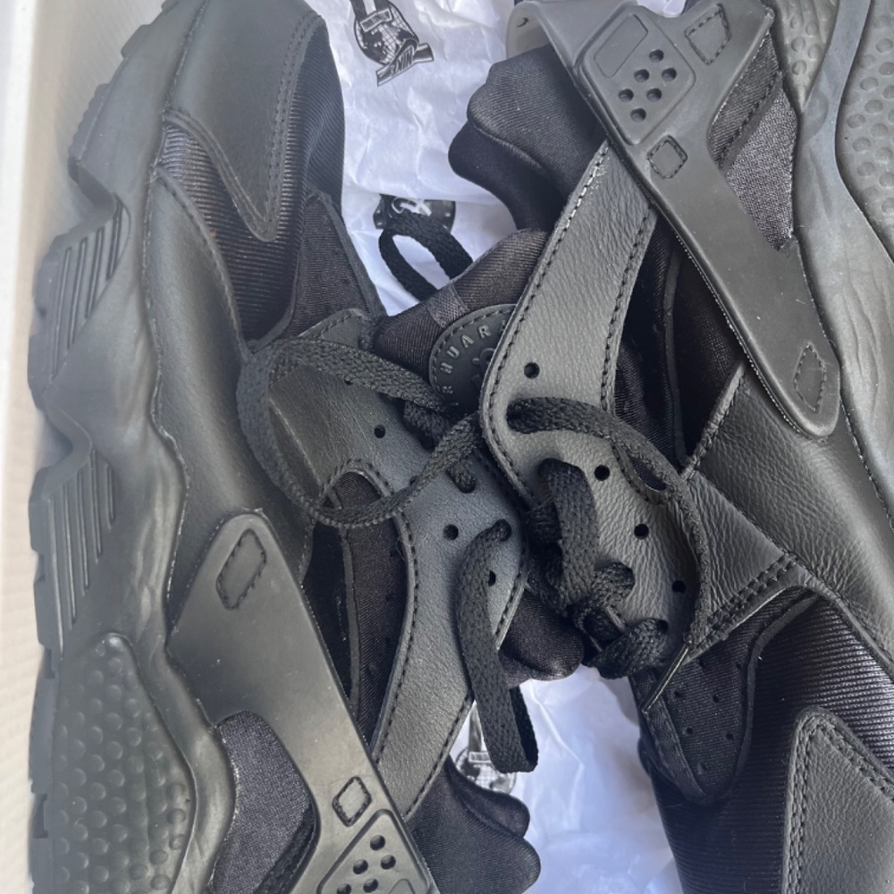 🔥New NIKE AIR HUARACHE